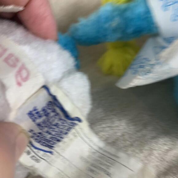 Smurfs 1981 Vintage 8" Plush Stuffed Toys Peyo Wallace & Berrie Lot of 2 - Picture 8 of 12